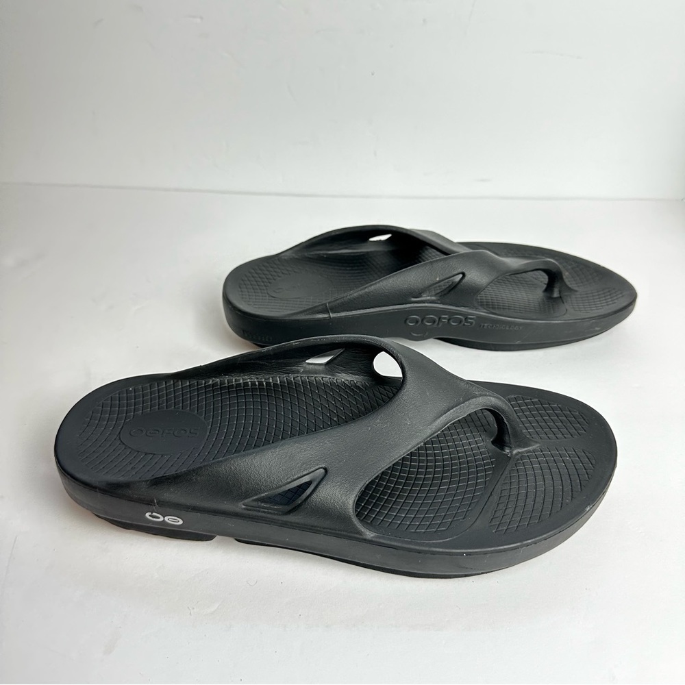Oofos Ooriginal Recovery Sandals Women's 12 or Men's 11 Flip Flops Black Shoes - Picture 2 of 8